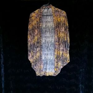 Volcom black and orange shall